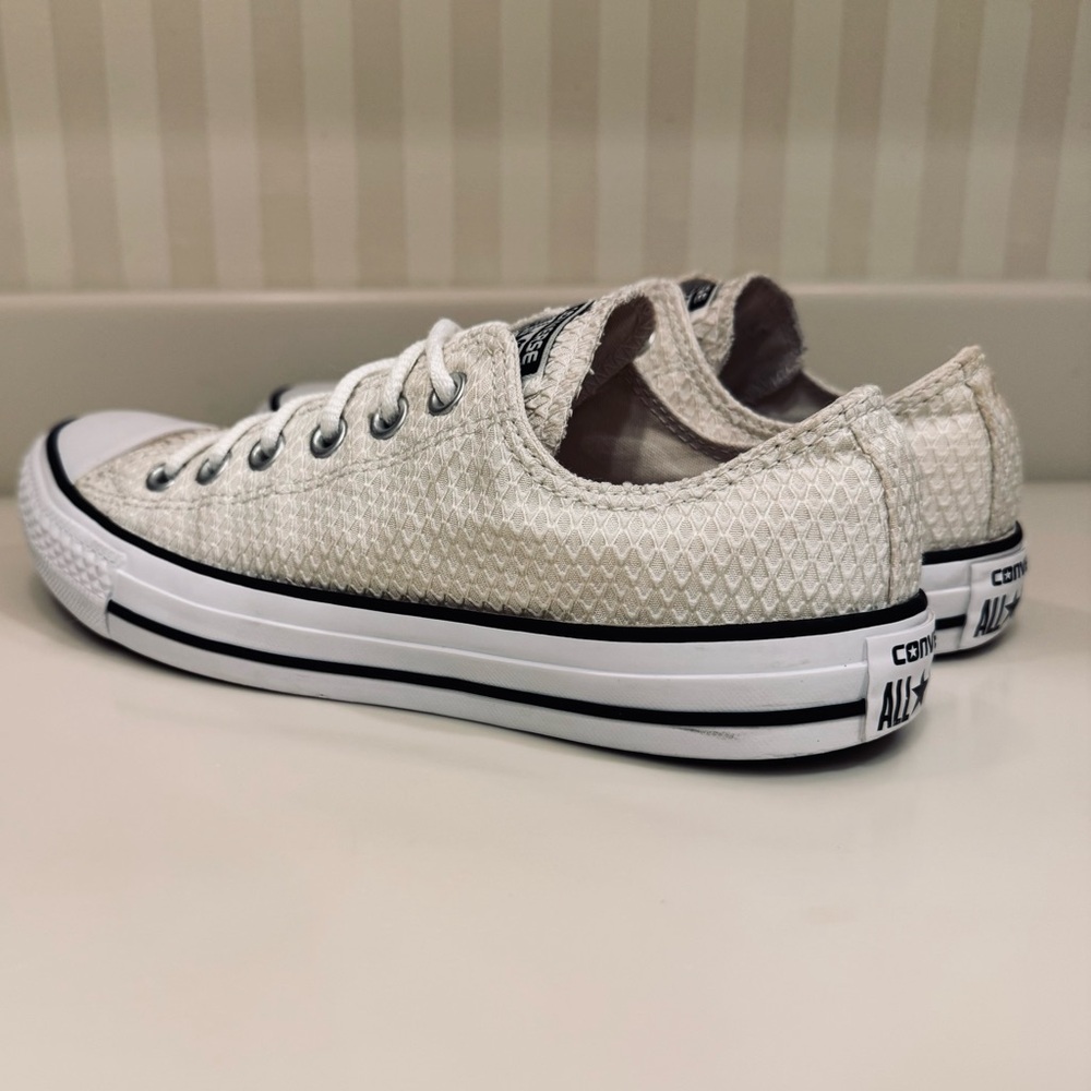 Converse Cream Waffle Print Textile Sneakers - Picture 8 of 16